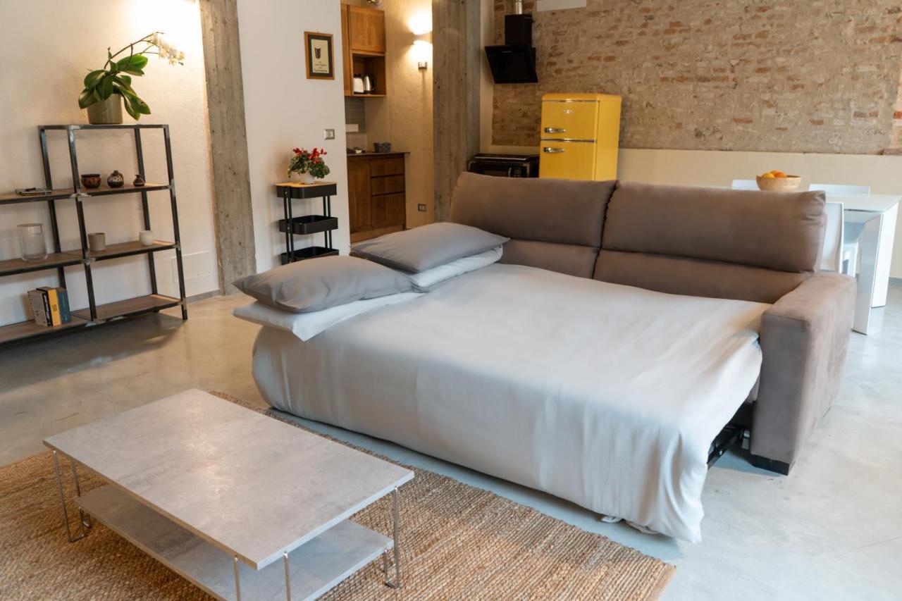 Centro Storico Recinto Dei Nobili 2-Private Parking Apartment Асти Екстериор снимка